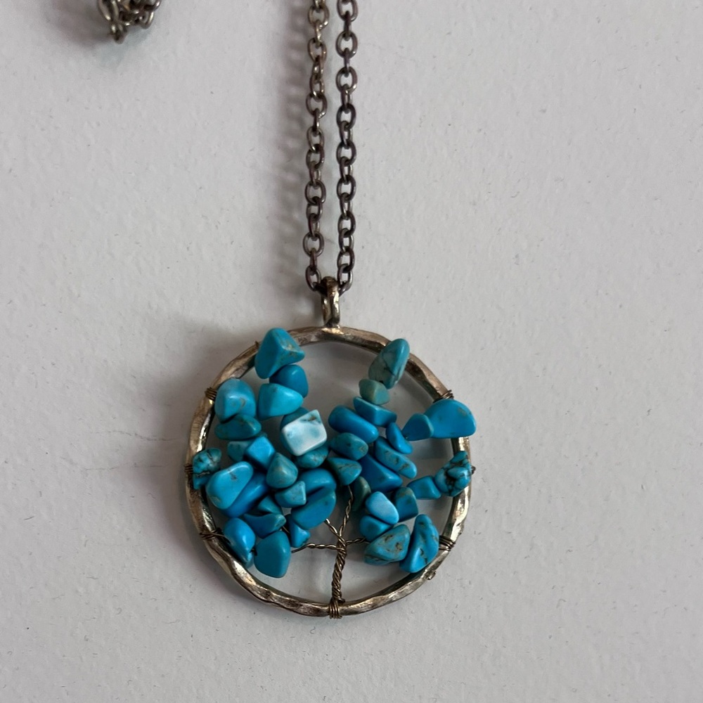Blues stone long necklace with circle like tree